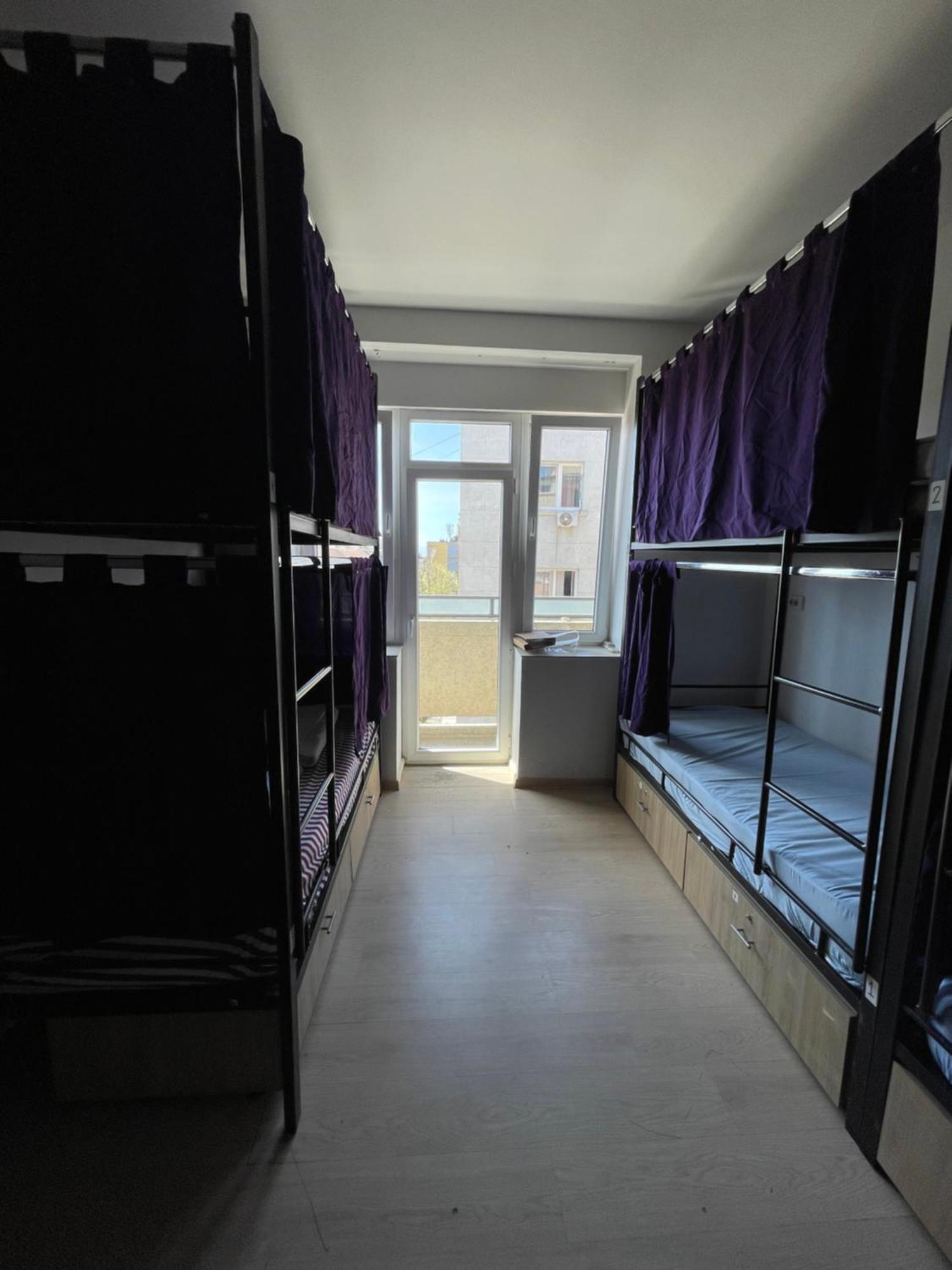 Newborn Comfort Hostel The Biggest Hostel Of Town With Best Location Pristina Exterior foto