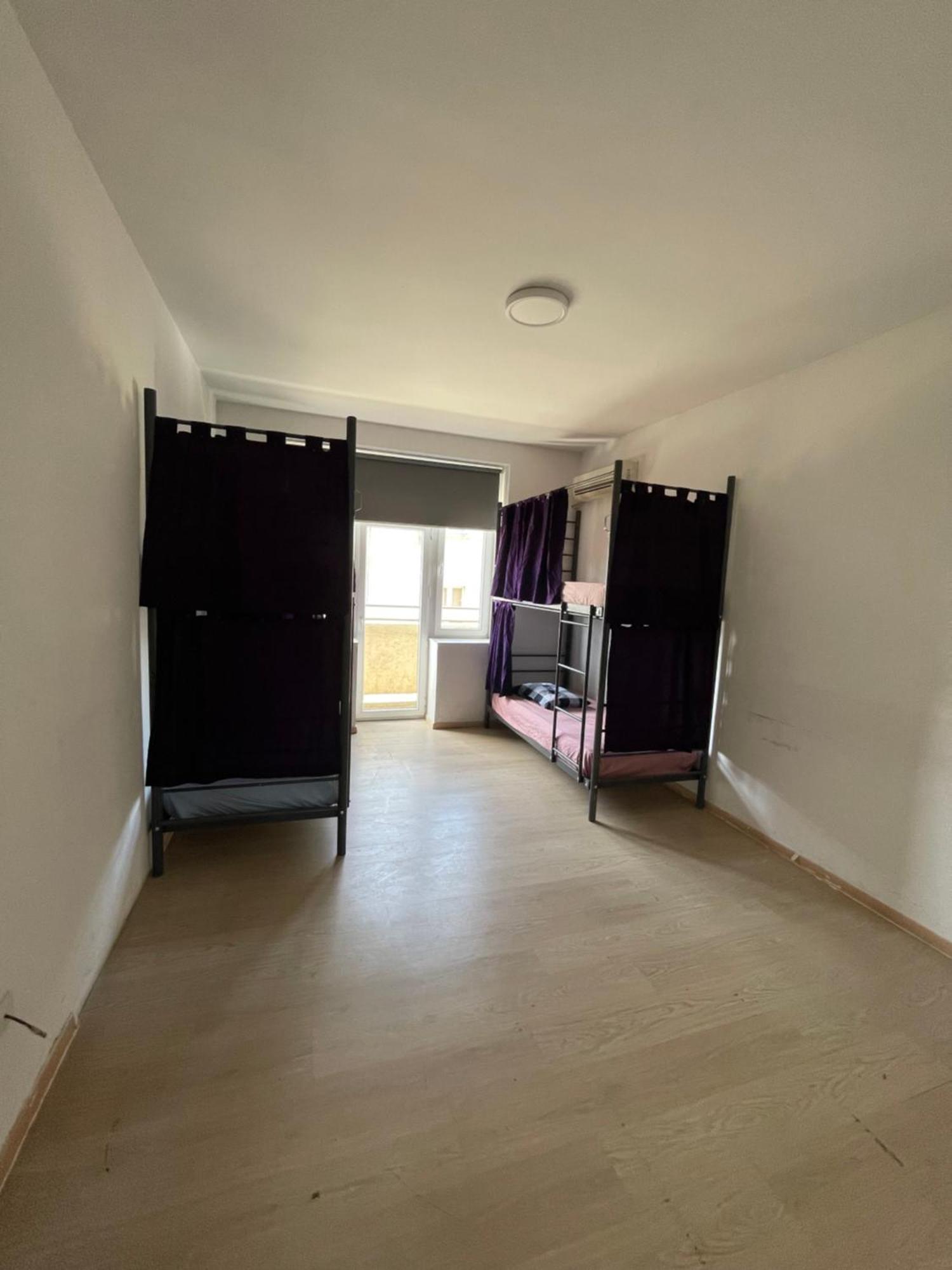 Newborn Comfort Hostel The Biggest Hostel Of Town With Best Location Pristina Exterior foto